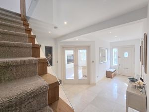 Photo 15- click for photo gallery